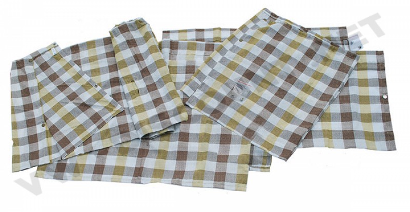 Donnez un look rétro à votre véhicule Westfalia Early Bay avec cet ensemble complet de rideaux à carreaux blancs, jaunes et marrons. Fabriqué pour être identique à l'original, l'ensemble comprend 10 pièces pour habiller vos fenêtres avant, latérales, arri
