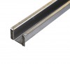 Remplacez la section chapeau haut de forme sous plancher nervuré de votre pick-up (simple et double cabine) jusqu'à 07/79 avec ces profilés de qualité. Assurez la solidité du plancher de chargement supérieur de votre camionnette. Référence: 261801803.